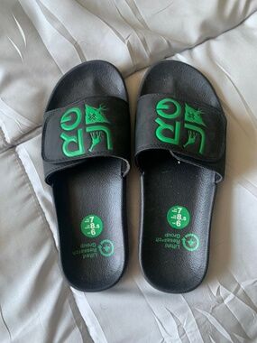 LRG Men’s Slides (Size 7)